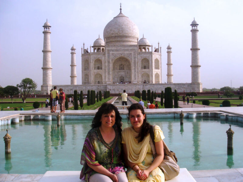 Isi and mother in front of Taj Mahal, Agra